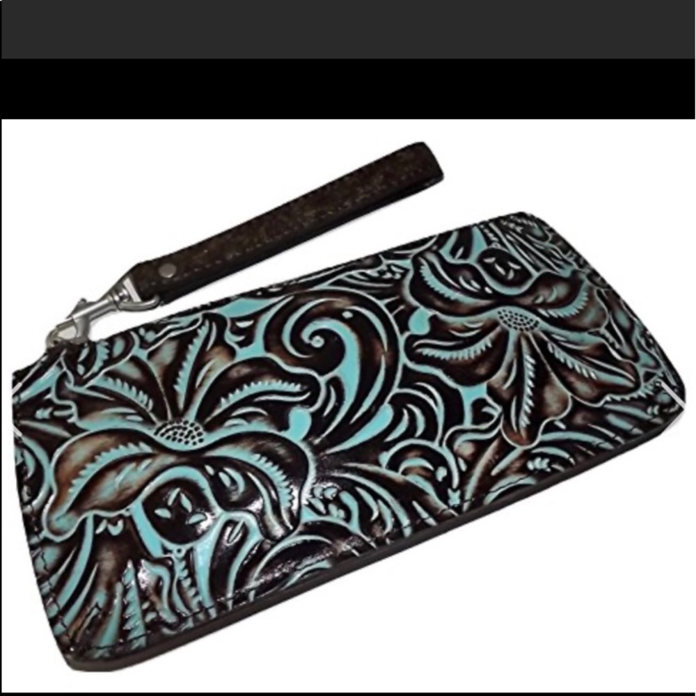 Patricia Nash wristlet